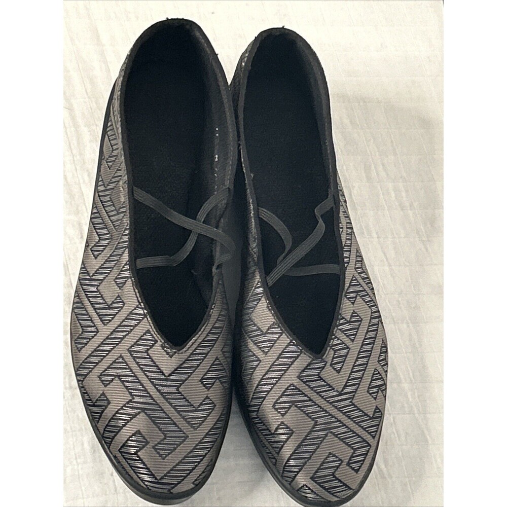 APROPOS Anthro Black/Silver Tuxedo Tapestry Ballet Flats Shoes Size 11 Lagenlook - Picture 2 of 8